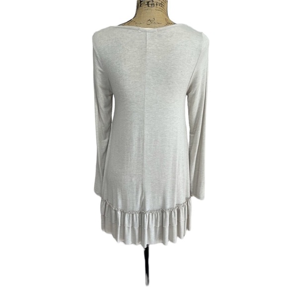 Easel Taupe Ruffled Tunic/Dress Boutique Swing Style Size Small - Picture 6 of 15